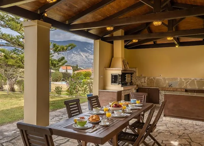 Villa Loukia Spartià
