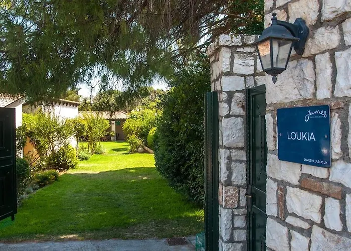Loukia Villa Spartià