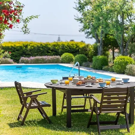 Villa Loukia *