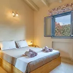 Villa Loukia *